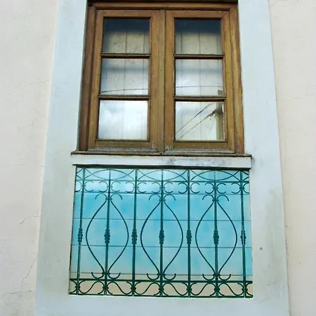 Charming House In With Mountain View * Alcobaça