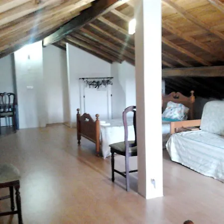 Charming House In With Mountain View Сasa de vacaciones