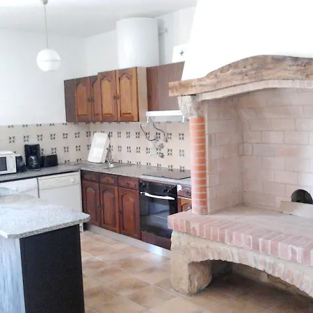 Charming House In With Mountain View בית נופש אלקובאקה