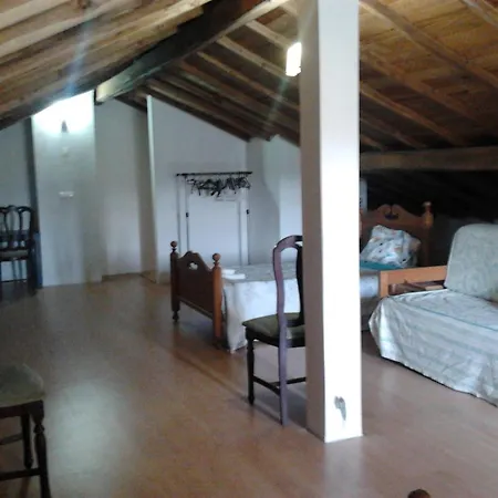Charming House In With Mountain View אלקובאקה